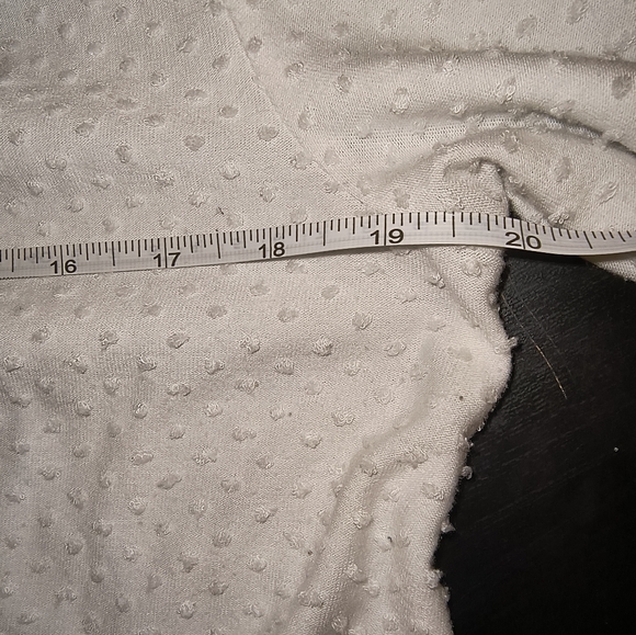 Anthropologie W5 Twist Front Ivory Swiss-Dot 3/4 Sleeve Knit Top Size XL - Picture 10 of 12
